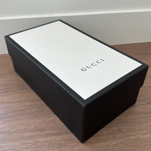 Gucci empty shoe box - Picture 2 of 7